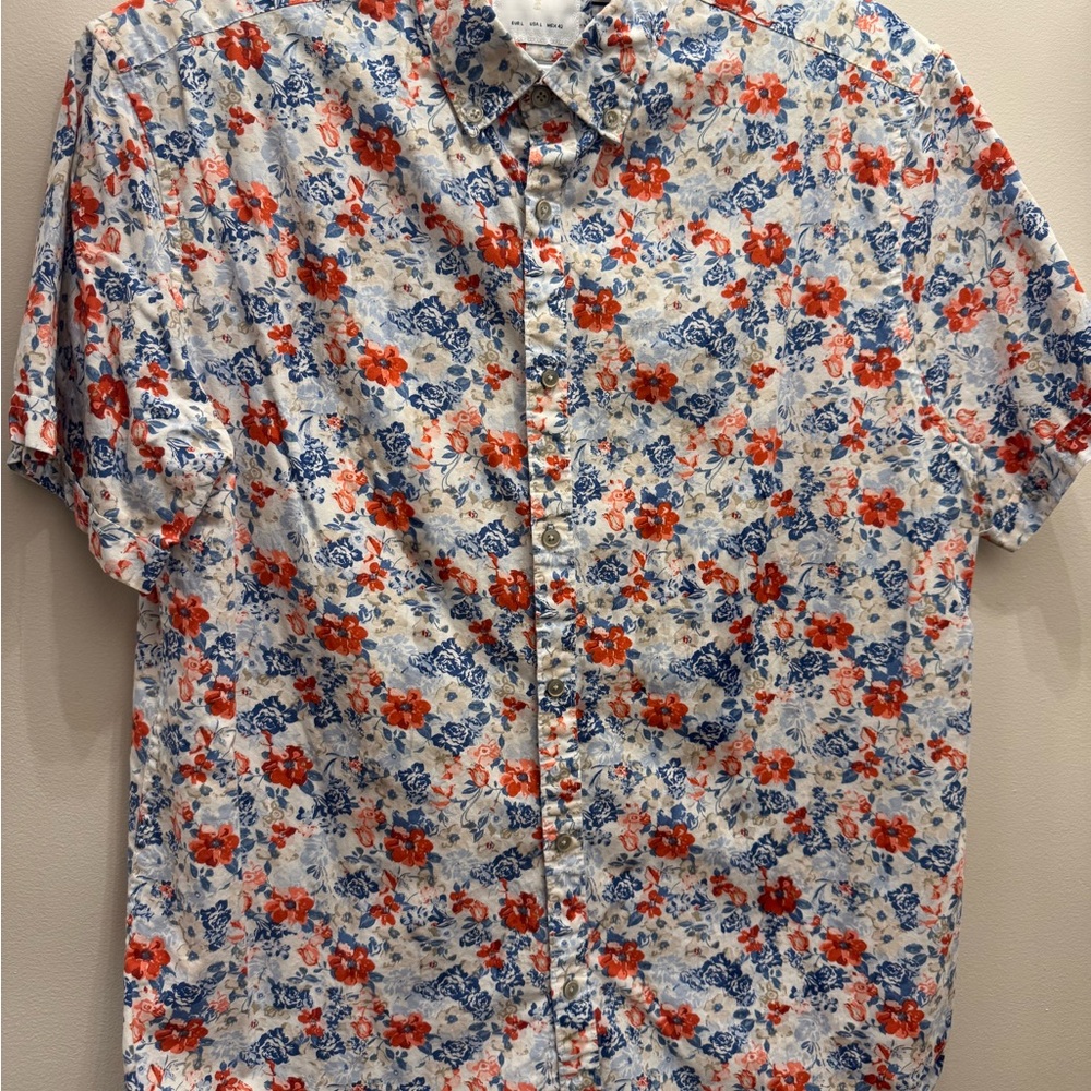 Casual Button Down Shirt in Red and Blue